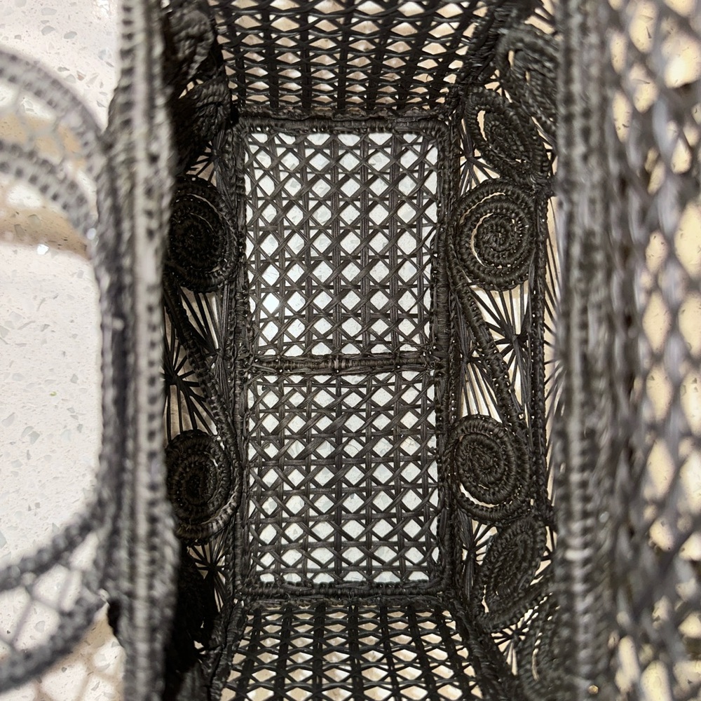 Apaya Cofre Black Woven Mini Tote Bag 🖤 - Picture 8 of 11